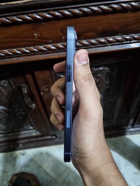 Apple IPhone 13 pro max PTA Aproved 8