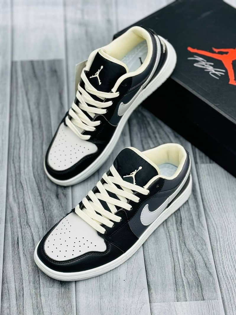 Nike Air Jordan Shoes 4
