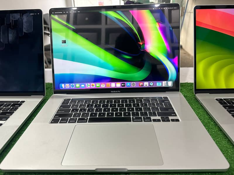 apple macbook 2019  gray core i7 1