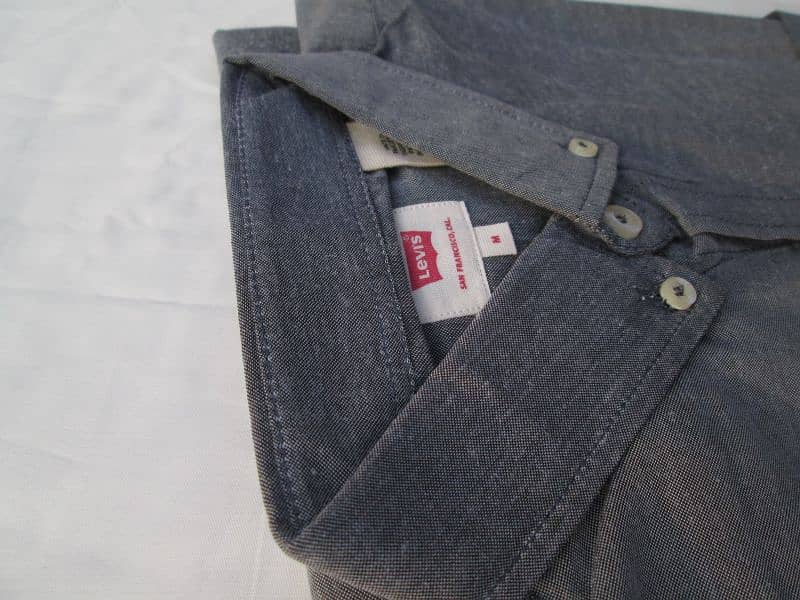 100% original Brand new Levi's Formal Shirts 11