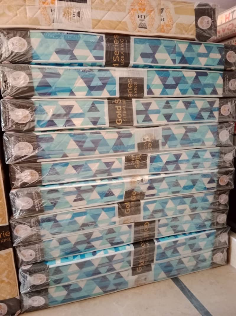 Medicated mattresses/ SIngle Bed mattress . . Wholesale Dealer 5