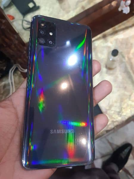 samsung A51 4+4  128GB with charger 3