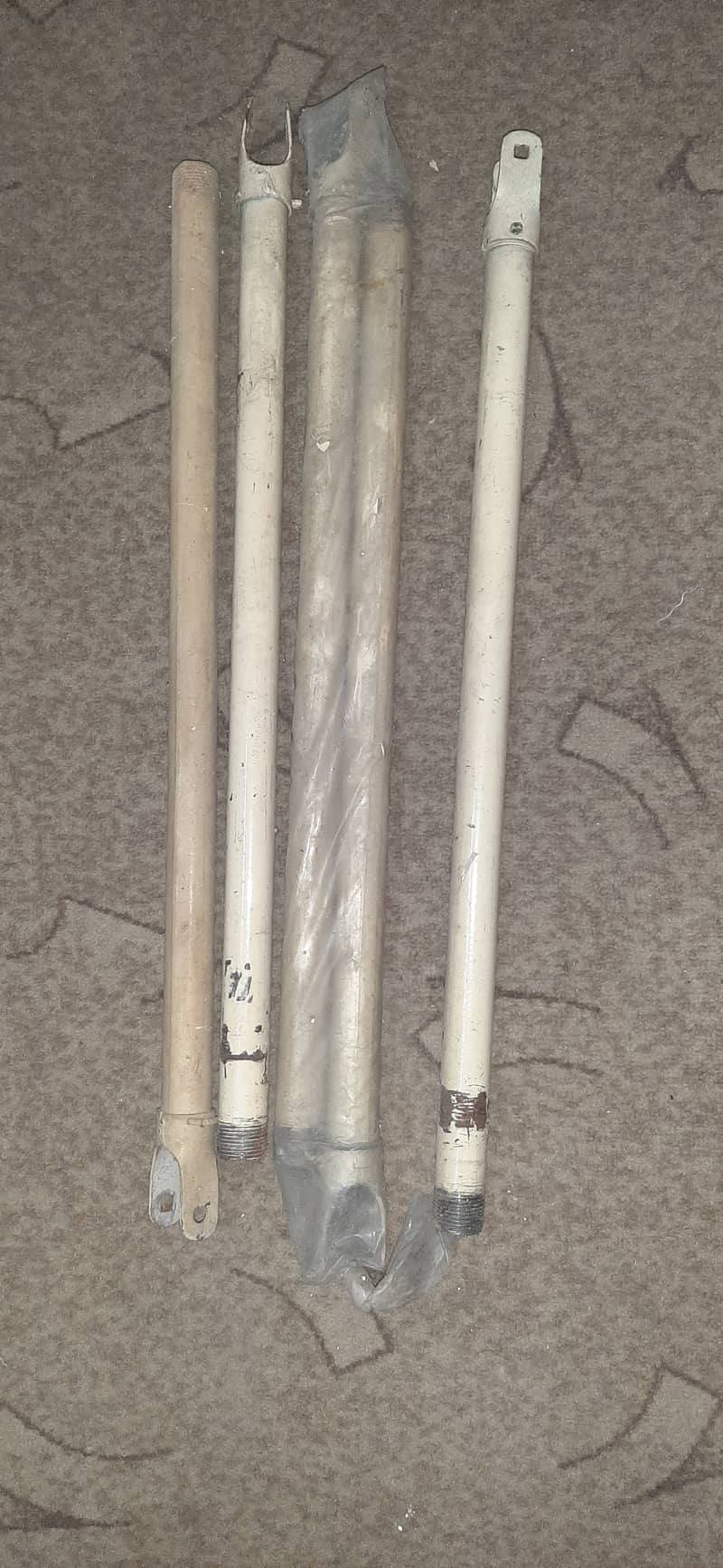 5 Fan lowering pipes(2 foot) 0