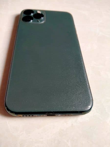Apple iPhone 11 Pro. PTA Approved 2
