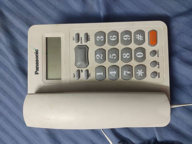 Telephone set Cli Panasonic PTCL set line 6
