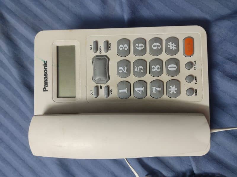 Telephone set Cli Panasonic PTCL set line 2