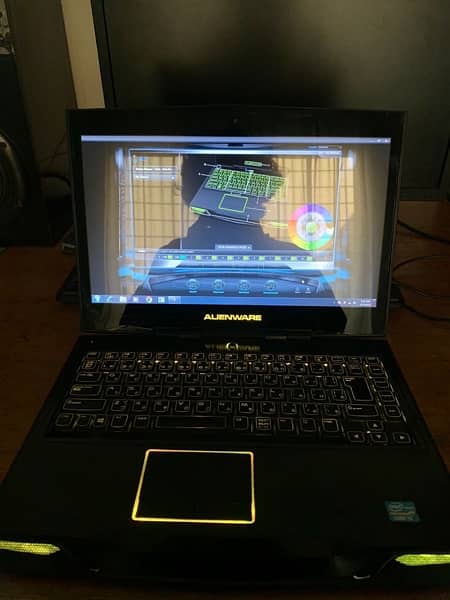 Dell Alienware M14x R2 i5 3rd generation gaming laptop. 0
