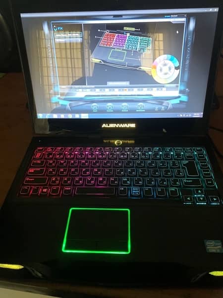 Dell Alienware M14x R2 i5 3rd generation gaming laptop. 4