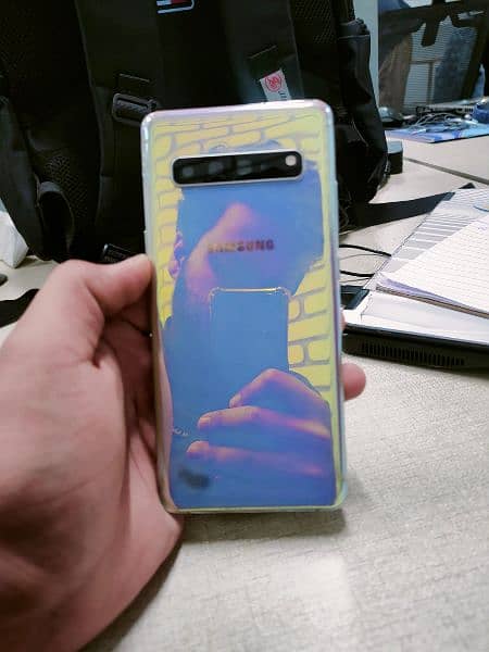 Samsung S10 5G 8/ 256 9/10 Exchange Possible with IPHONE X, MAX ,11 3