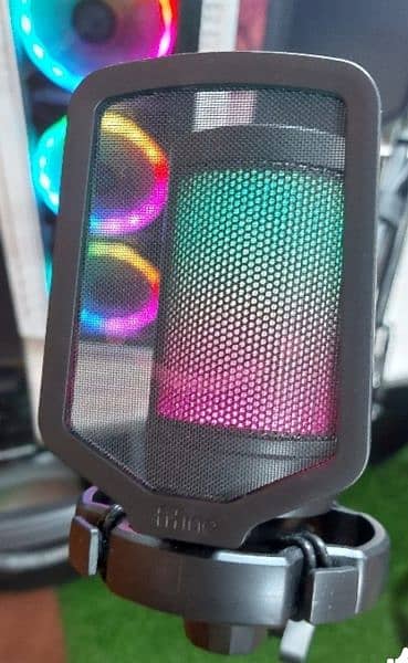 Fifine A6V Ampligame - USB RGB Gaming & Streaming mic Microphone 7