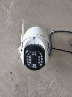 outdoor camera good condition 10 by 10 all okay hai
