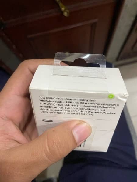 20W Apple Charger pin packed from UAE 2