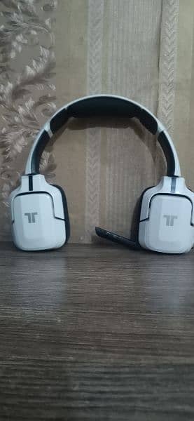 Mad Catz Tritton Kunai Wireless Gaming headset Computers