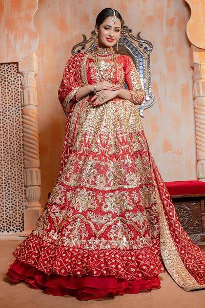 Bridal lehnga (brand name zahra ahmed) 6