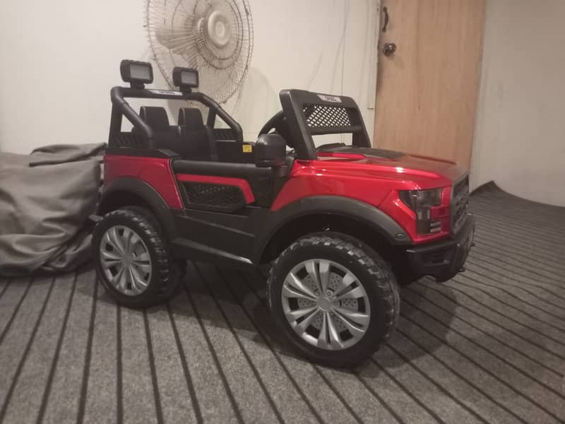 POBO ELECTRIC JEEP 4x4 (RUBBER TYRES) 3
