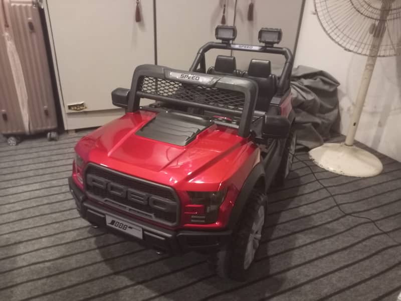 POBO ELECTRIC JEEP 4x4 (RUBBER TYRES) 5