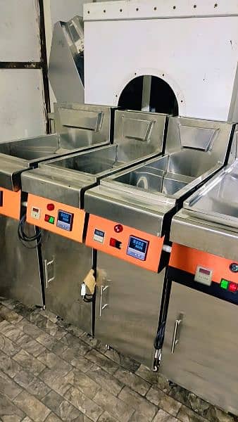 16litre deep fryer bylour system, fast food setup and delivery bags 1