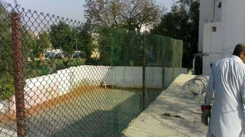 Best Fence Installation in Pakistan / Crimped Mesh / Jali Fence 9