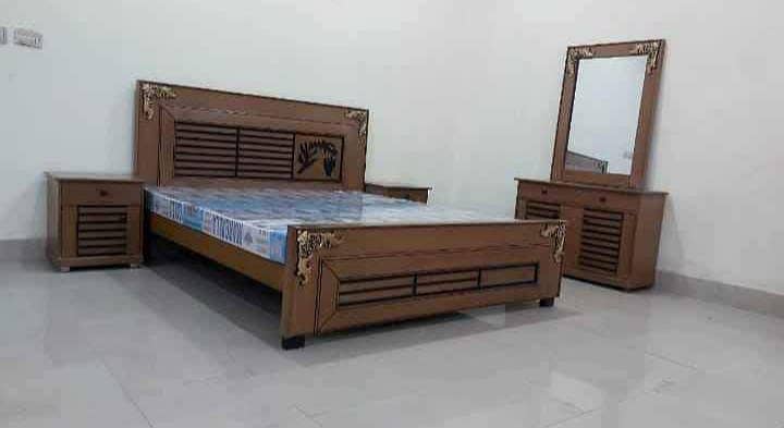 bed / king size double bed / wooden bed / bed dressing side table 10