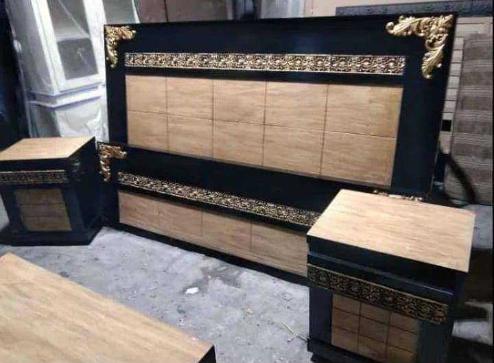 bed set/double bed/pure wood bed/bedroom/showcase/cupboard/almari 3