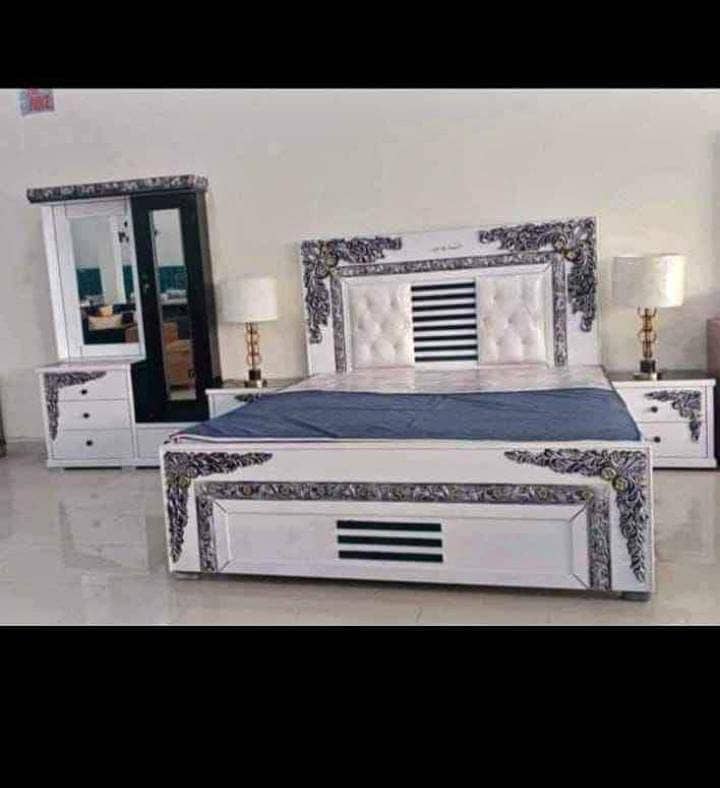 bed / king size / double bed / wooden bed / bed dressing side table 11