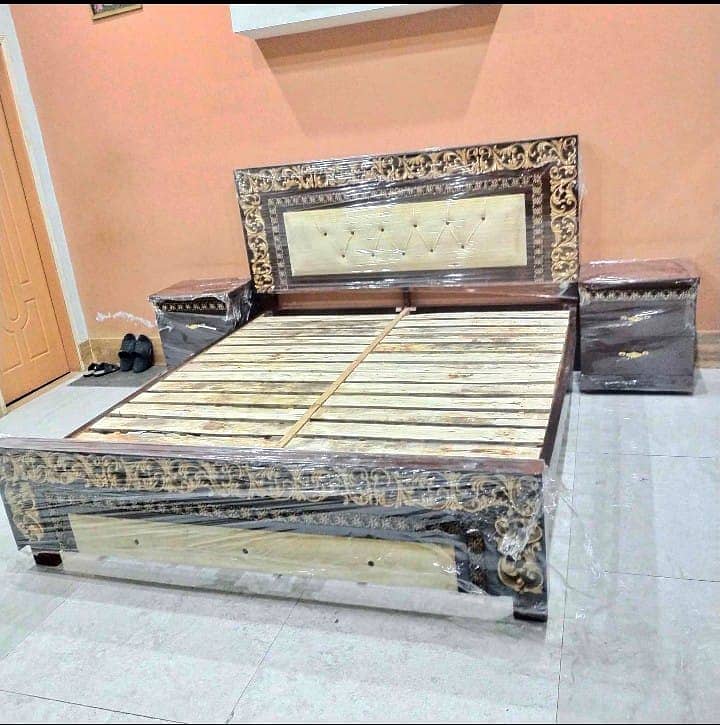 bed set/double bed/pure wood bed/bedroom/showcase/cupboard/almari 2