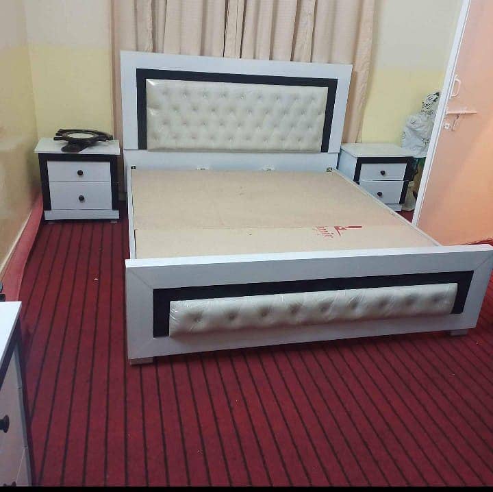 bed set/double bed/pure wood bed/bedroom/showcase/cupboard/almari 3