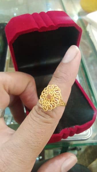 Gold tops earrings baleya ring 19