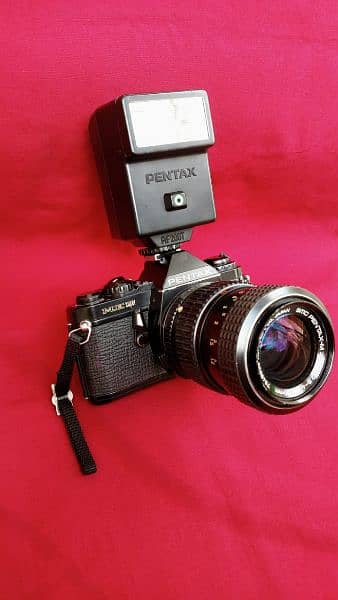 vintage camera Pentax ME Super 1