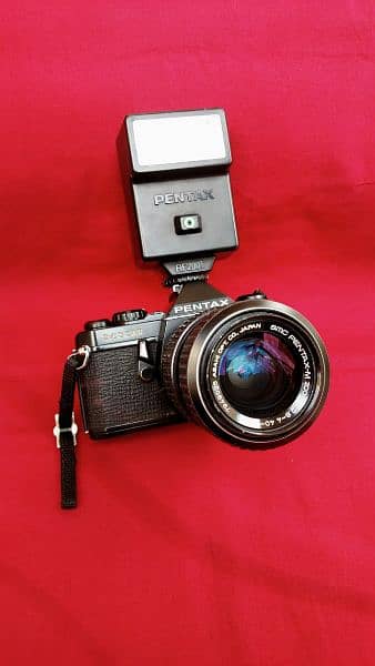 vintage camera Pentax ME Super 3