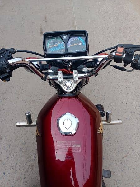 Honda cg 125.2012 Model lush conditiion 3