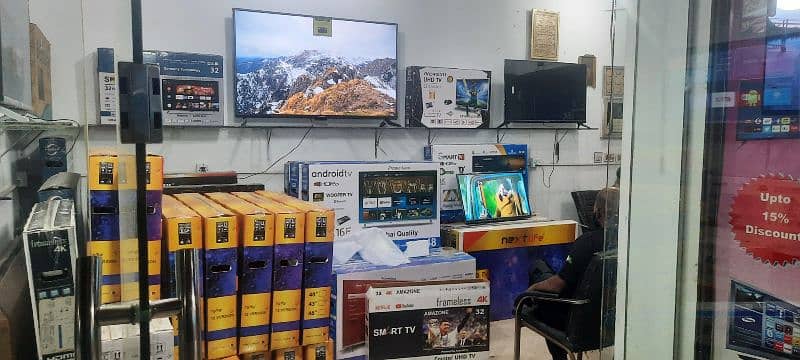 32 InCh - Samsung 4k UHD Led Tv 3 year warranty call. 0302,4036462 0