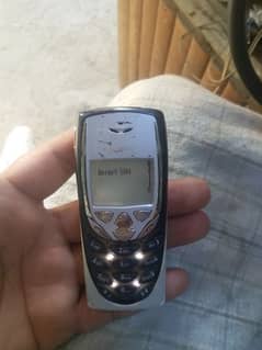 Nokia 8310 0