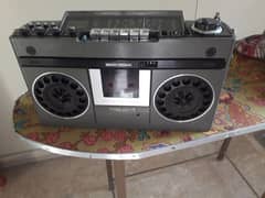 National Panasonic 4 band stereo cassettes recorder 0