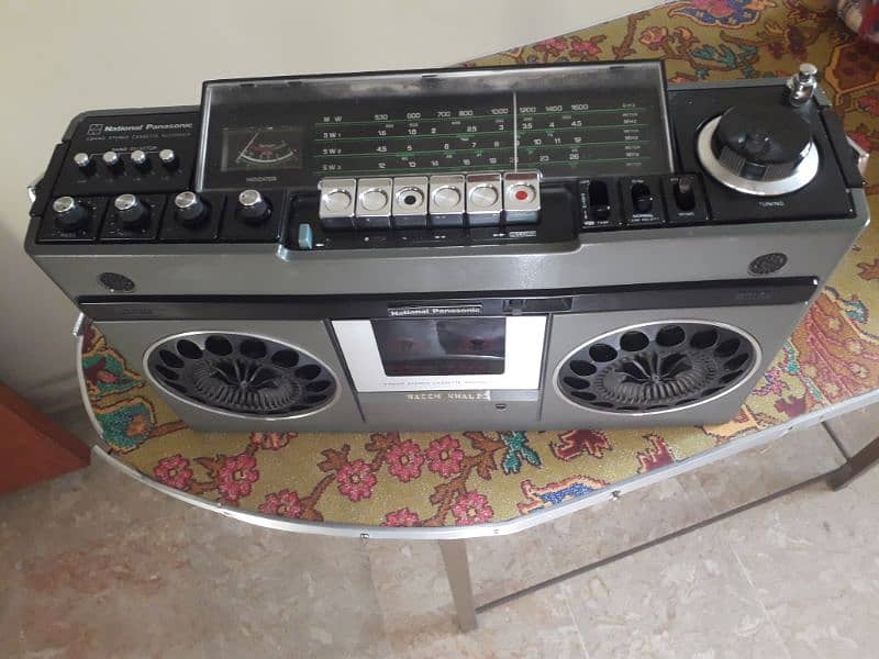 National Panasonic 4 band stereo cassettes recorder 2