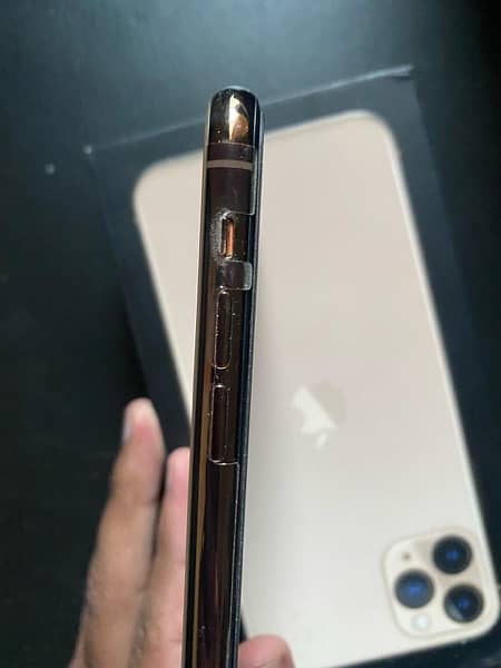 Iphone 11 pro max dual physical 6