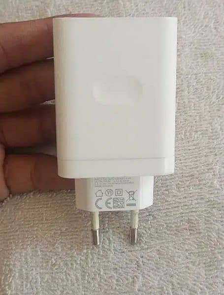 Oppo a95 a96 a76 f19 ka 33 wat charger 03129572280 0