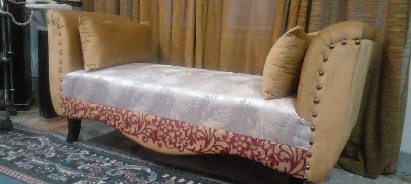 Olx on sale dewan sofa