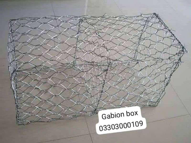 Chain link fence , Razor barbed security mesh wire hesco bag Gabion 4