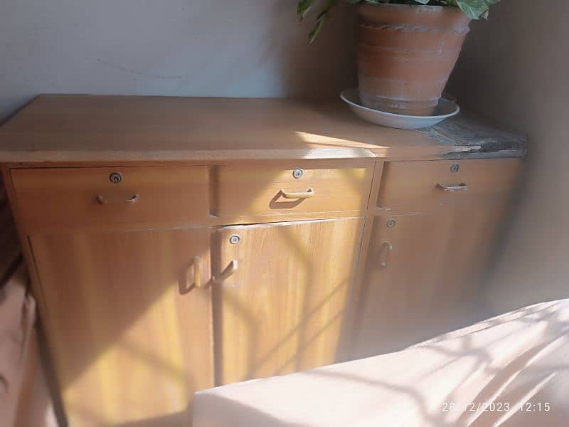 Used cabinet 1