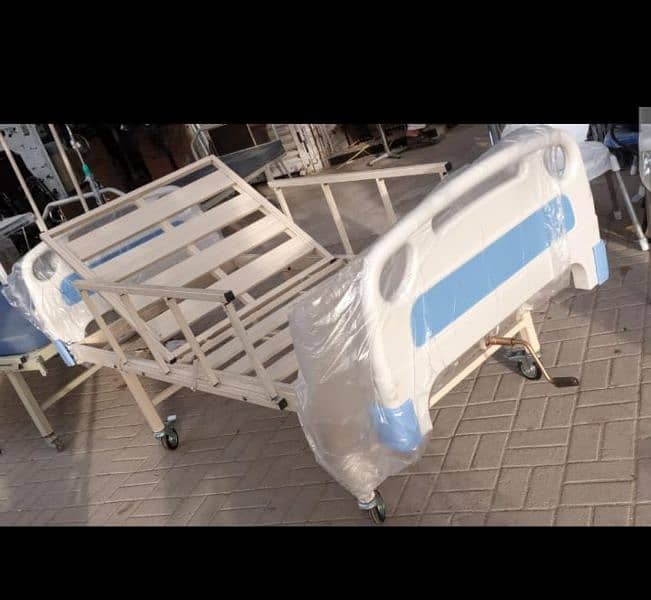 Hospital Bed Available On Rent & Sale 120 kg Capacity | Medical Bed 3