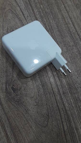 Apple PD Charger for Mac Book 3
