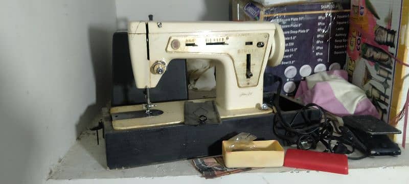 original singer sewing machine 0