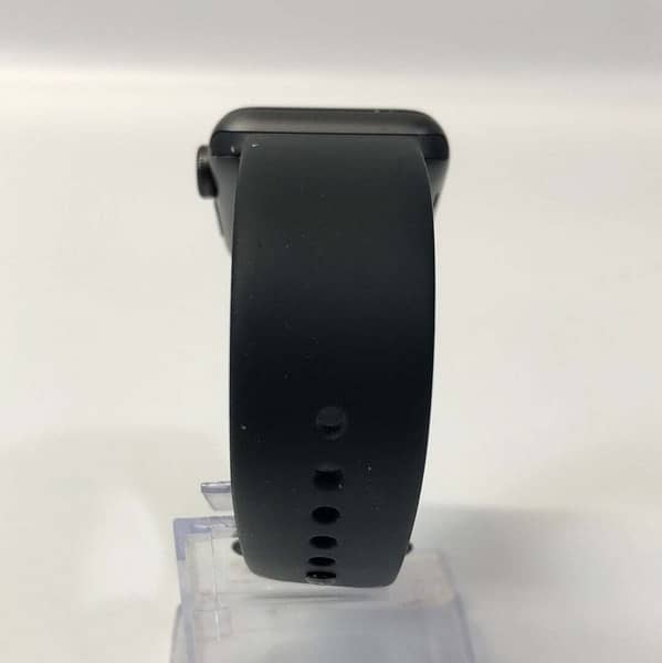 Apple Watch Series 3 99% Health 10/10 Condition ORIGINAL Band Charger 2