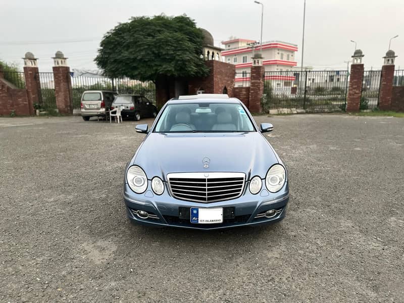 Mercedes Benz E Class E350 With Sunroof For Sale 1