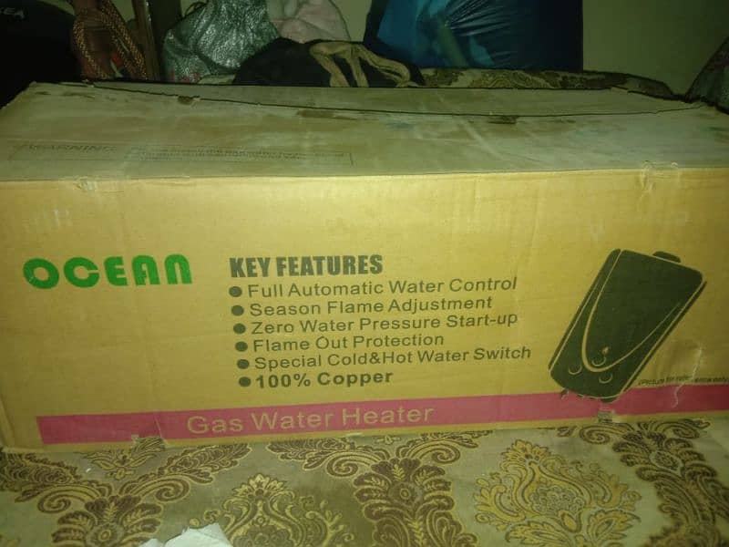 instant geyser in 9/10 condition with box
company ocean 5