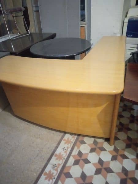 imported and used executive and normal office tables 3
