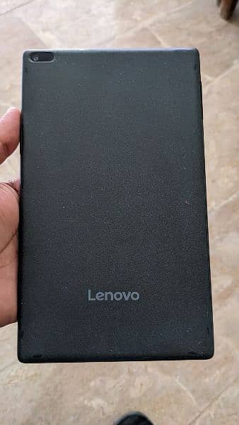 Lenovo Tab 2 (3/32) 1