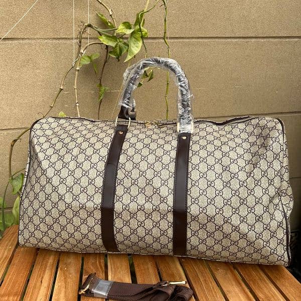 Branded Imported Traveling Bags 0