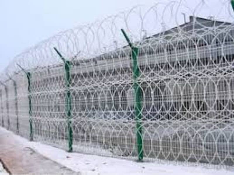 Barbed Mesh - Razor Wire - Electric Fence - Chain Link -Jali low price 6